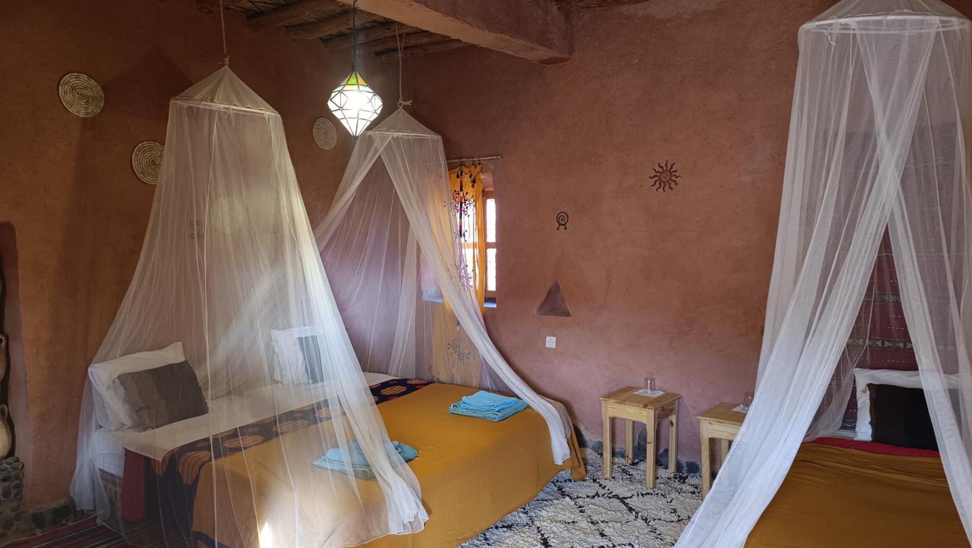 Kasbah Luna del Sur Erfoud Bagian luar foto